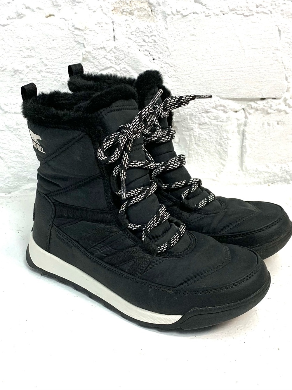 Sorel Women Whitney Boots Size 8 Black Faux Fur Lining Waterproof Outdoor Winter